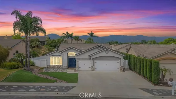 1044 Shadow Crest Circle, Corona, CA 92881