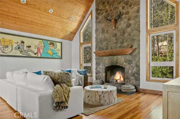 346 Bel Air Drive, Lake Arrowhead, CA 92352