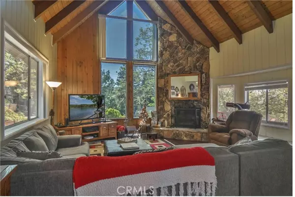 Lake Arrowhead, CA 92352,1353 Golden Rule Lane