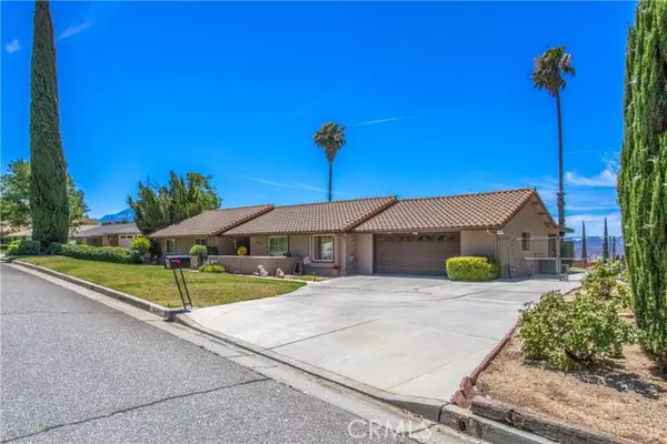 Banning, CA 92220,4256 Mockingbird Lane