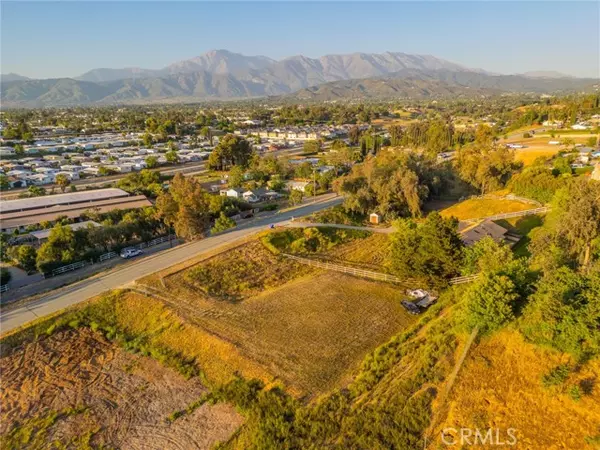 Yucaipa, CA 92399,34077 5th Place