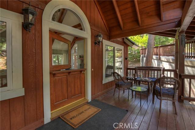 405 Terrace Road, Lake Arrowhead, CA 92352