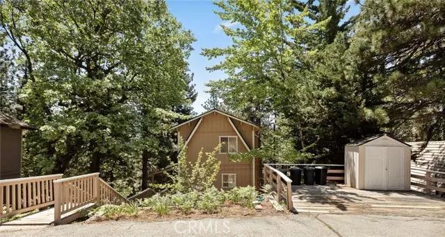 30909 Summit Drive, Running Springs, CA 92382