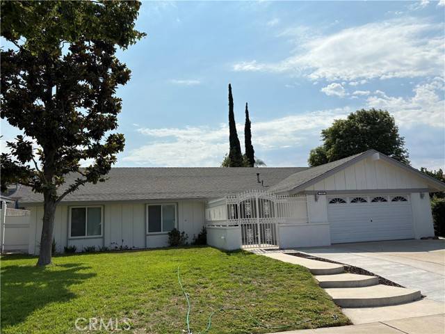 3163 Belvedere Avenue, Highland, CA 92346