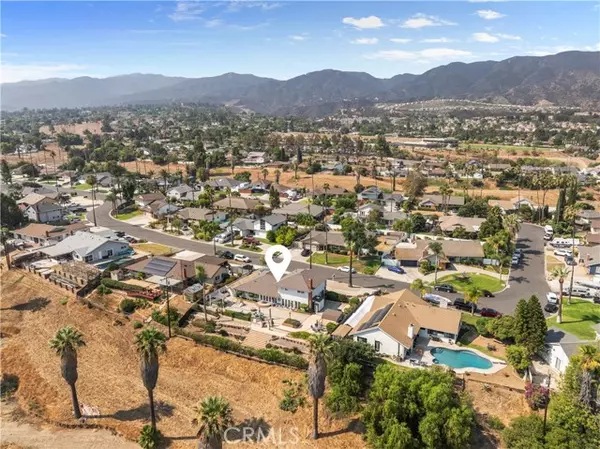 2001 Cypress Point Drive, Corona, CA 92882