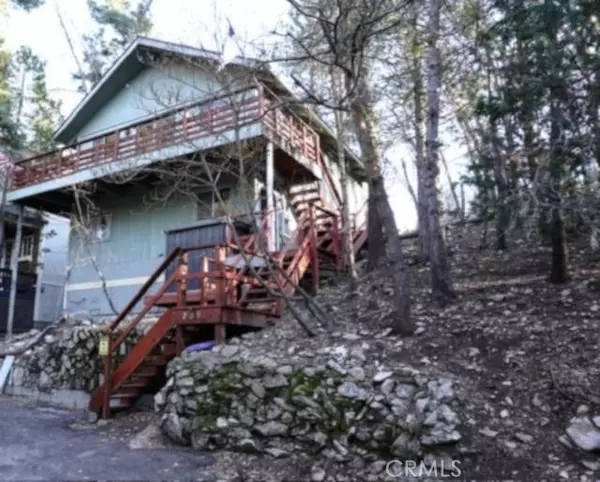 27619 Canyon Drive, Lake Arrowhead, CA 92326