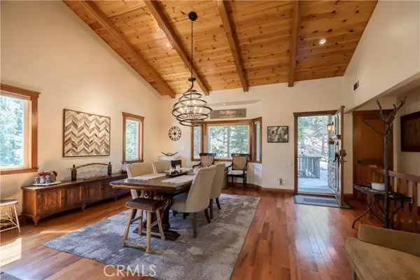 Lake Arrowhead, CA 92352,813 Brentwood Drive