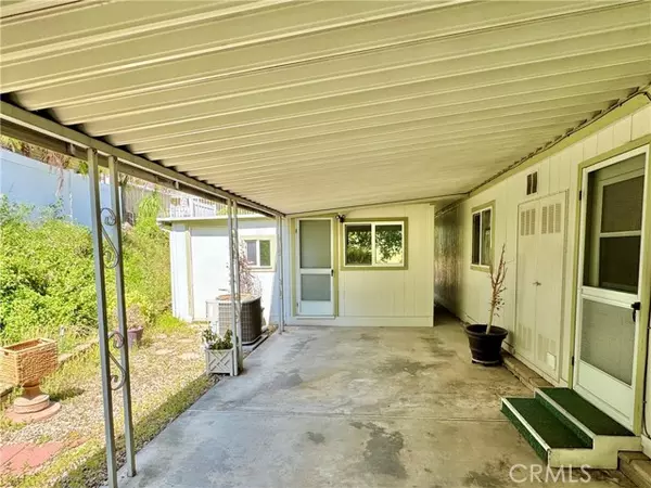 Highland, CA 92346,4040 Piedmont #289