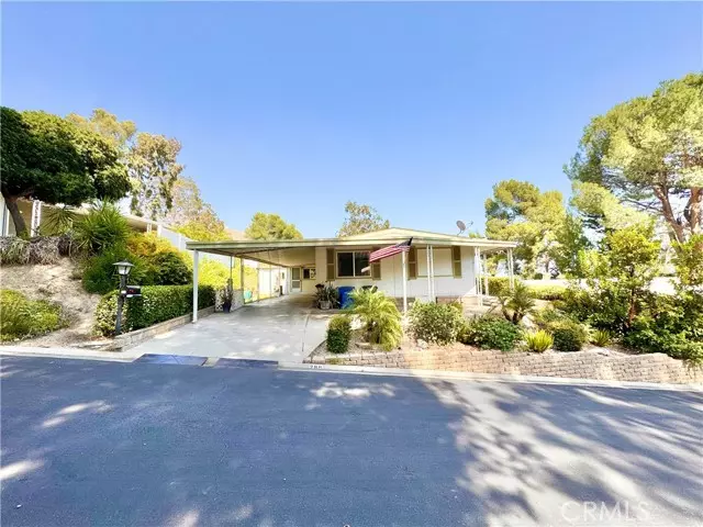 4040 Piedmont #289, Highland, CA 92346