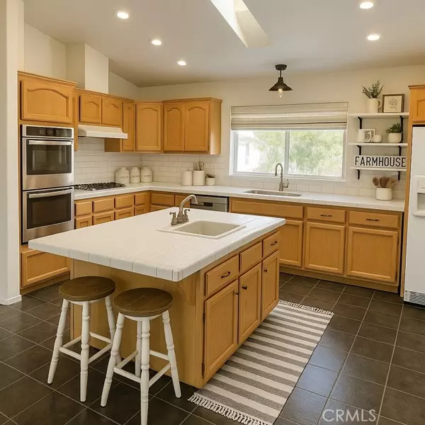 4040 Piedmont Drive #283, Highland, CA 92346