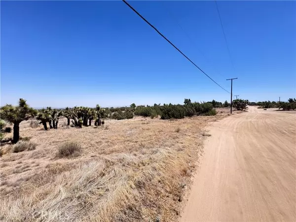 Phelan, CA 92371,0 Sunnyslope Road