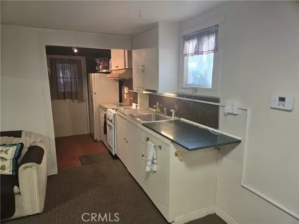 Crestline, CA 92325,25035 Moon Drive