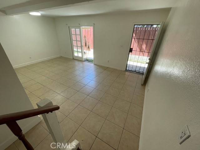 Pasadena, CA 91103,1415 El Sereno Avenue #4