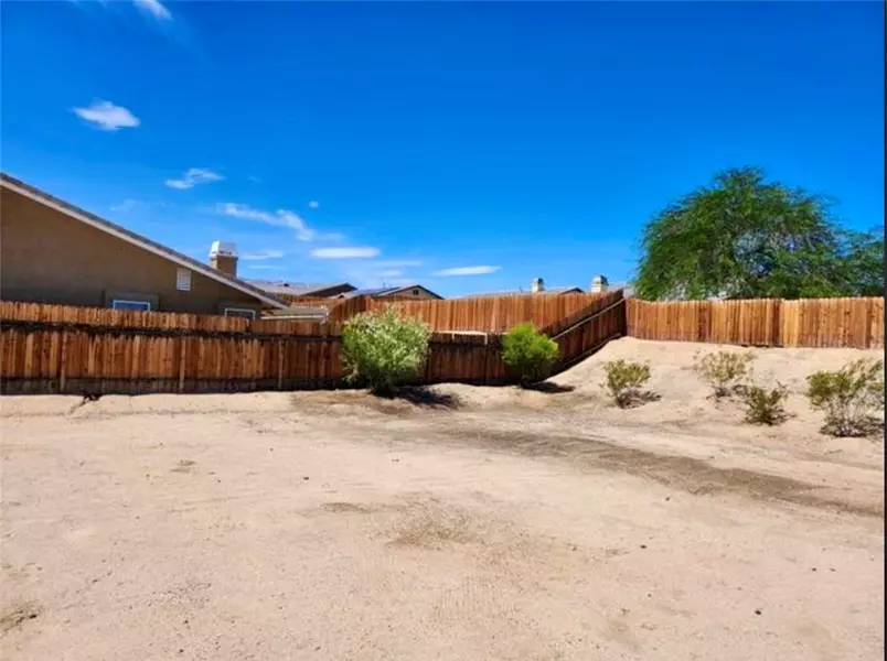 5172 Verenda Avenue, Twentynine Palms, CA 92277