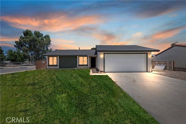 2294 Daisy Way, Hemet, CA 92545