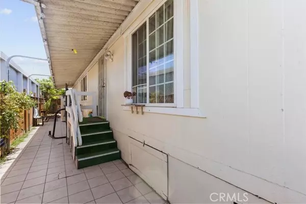 Cypress, CA 90630,9080 Bloomfield Avenue #33