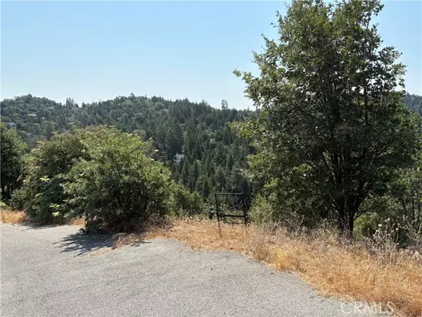 Lake Arrowhead, CA 92352,26805 Inyo Court