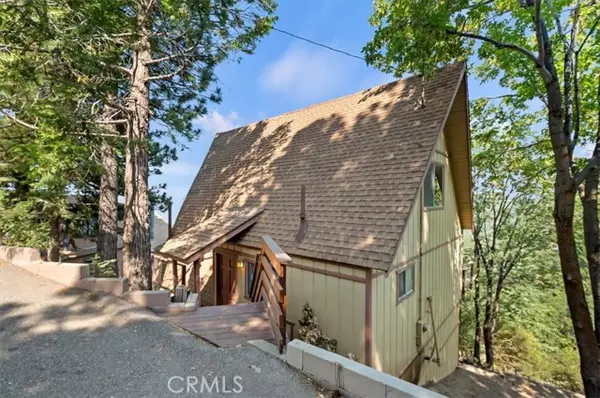 30909 Live Oak Drive, Running Springs, CA 92382
