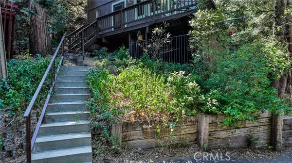 Crestline, CA 92325,24941 Faulhorn Drive