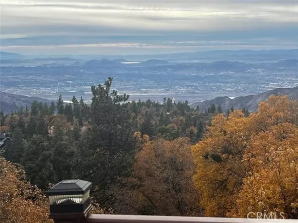 2477 Spring Oak Drive, Running Springs, CA 92382