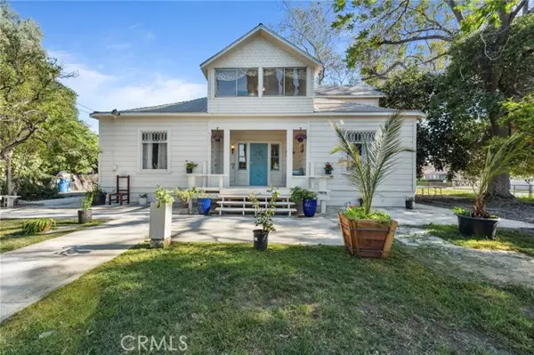 318 E 11th Street, Pomona, CA 91766