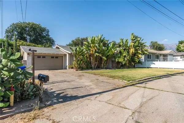 Yucaipa, CA 92399,34746 View Drive