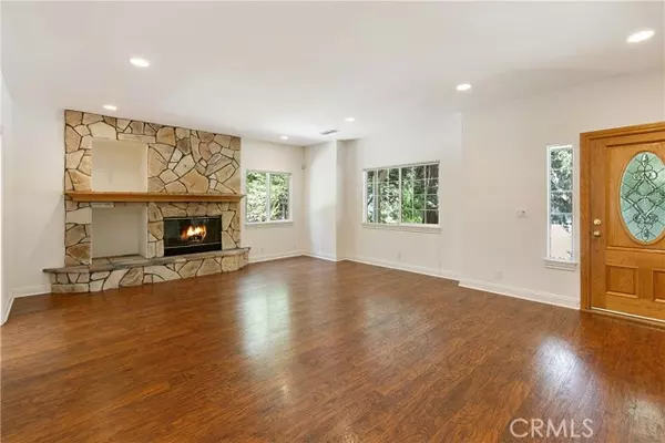 Lake Arrowhead, CA 92352,28591 Wabash Drive