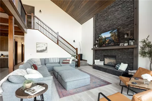 Big Bear Lake, CA 92315,43778 Colusa Drive