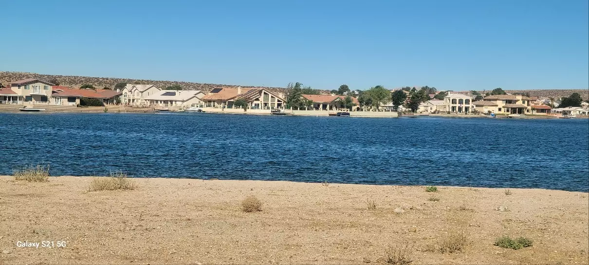 26456 Blue Water Road, Helendale, CA 92342