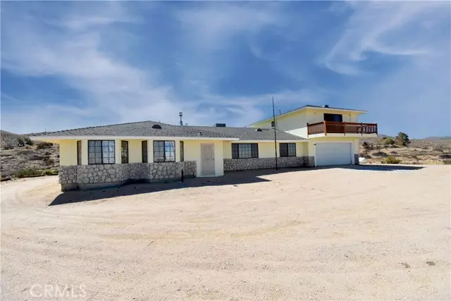 8448 Milpas Drive, Apple Valley, CA 92308
