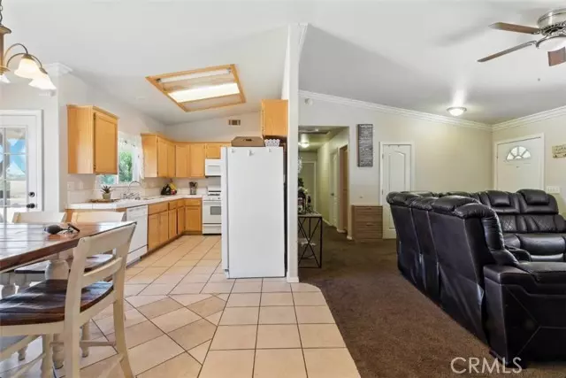 16662 Joshua Street, Hesperia, CA 92345