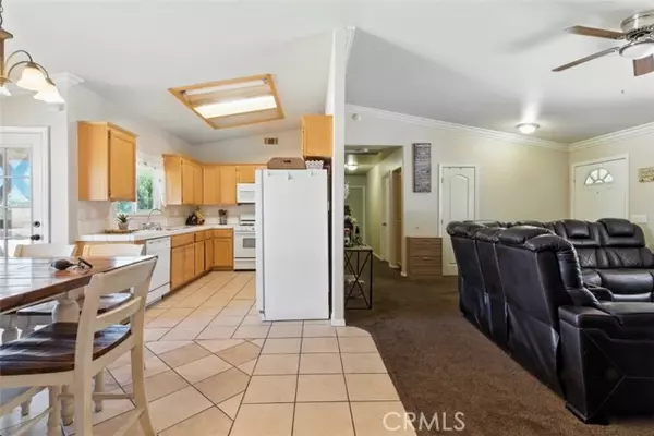 16662 Joshua Street, Hesperia, CA 92345