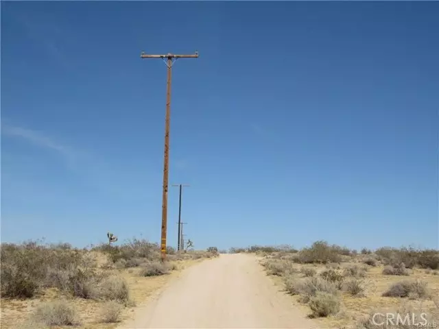 10933 Sierra Road, Adelanto, CA 92301