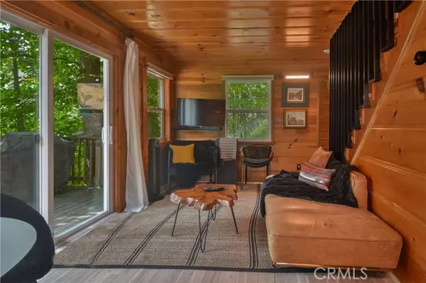 Lake Arrowhead, CA 92352,761 Arrowhead Villa Road