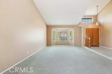 Riverside, CA 92503,16541 Creekside Road