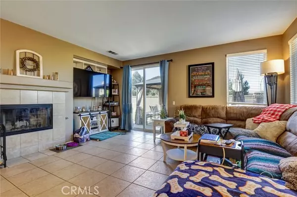 Menifee, CA 92585,27727 Hollyoak Way