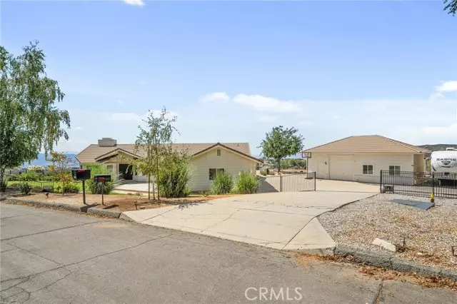 13288 Oak Crest Drive, Yucaipa, CA 92399