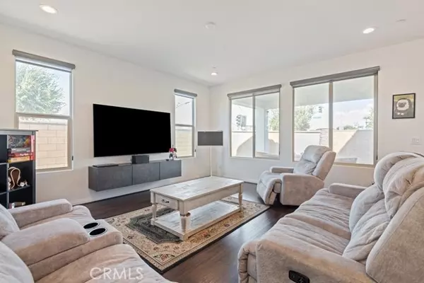 Ontario, CA 91761,3657 S Bearberry Avenue