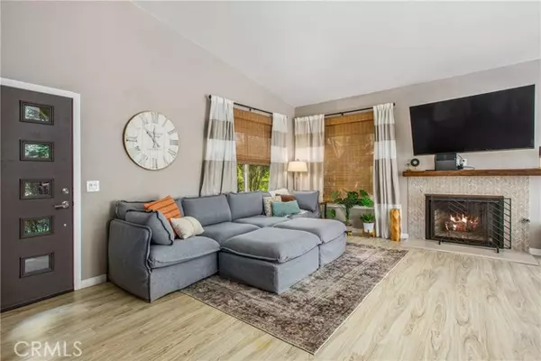Redlands, CA 92374,977 Ardmore Circle