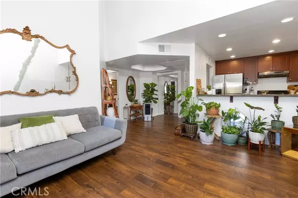 Winnetka (los Angeles), CA 91306,20253 Keswick St #326