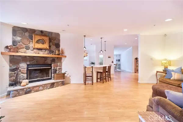 Big Bear Lake, CA 92315,39519 Lakeview Pines Road