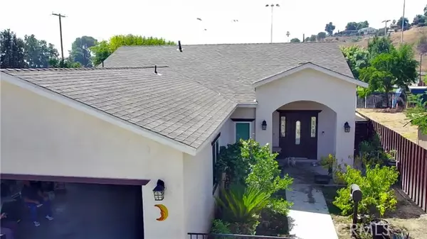 San Bernardino, CA 92404,279 W 39TH