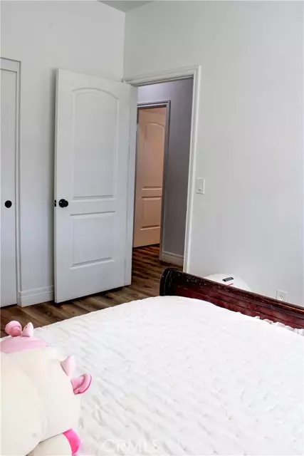 San Bernardino, CA 92404,279 W 39TH