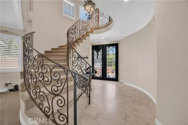 Canyon Lake, CA 92587,30420 Longhorn