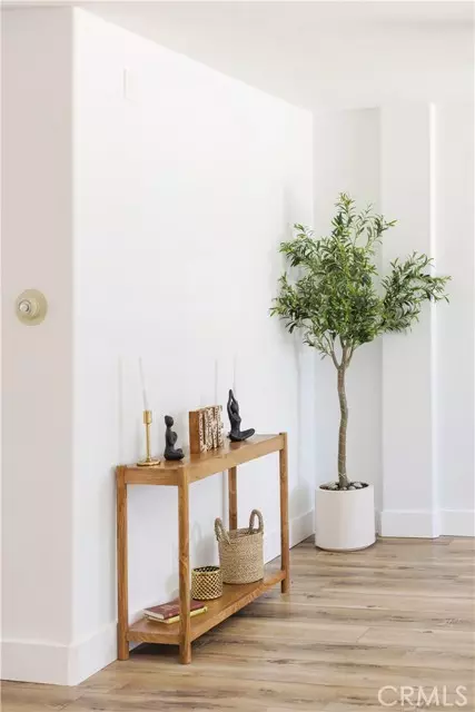 Long Beach, CA 90803,229 La Verne