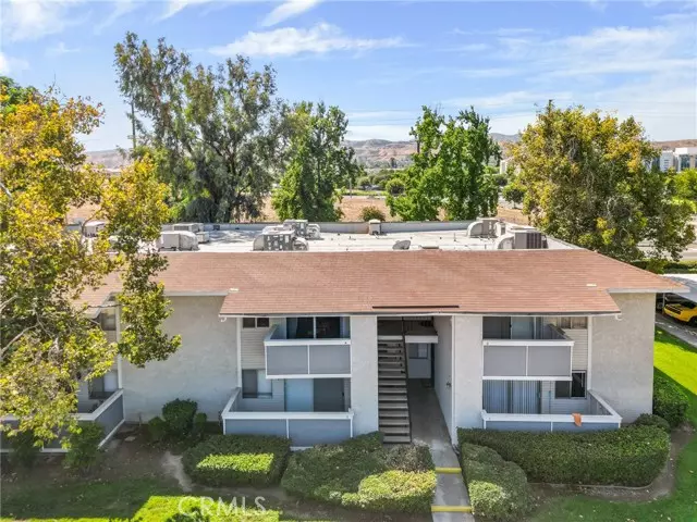 Redlands, CA 92373,26200 Redlands Boulevard #4