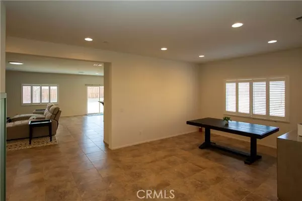 Adelanto, CA 92301,11071 Sundial