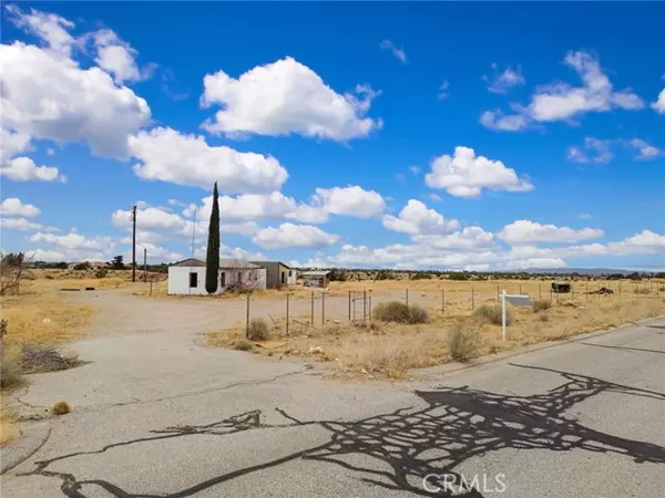 Oak Hills, CA 92344,9770 Verbena