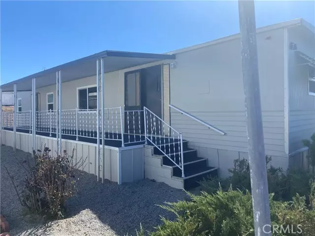 Yucaipa, CA 92399,12582 2nd Street #77