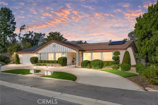 28370 Coachman, Highland, CA 92346